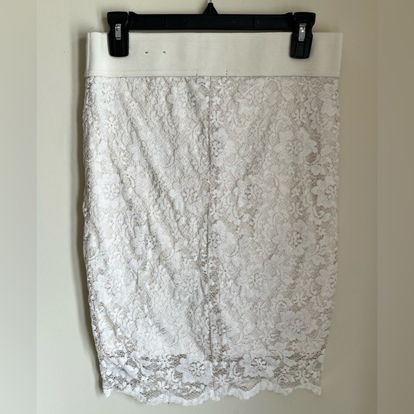White Lace Pencil Skirt Maurice's Size M - Picture 2 of 3